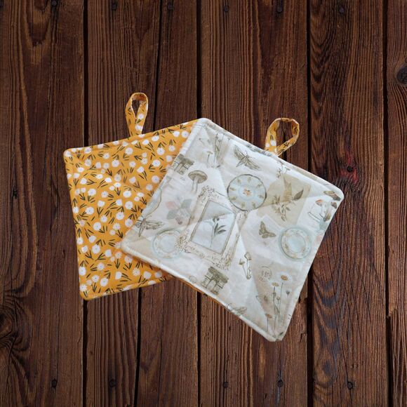 Handmade Potholder, Set of 2, Reversible Gold Floral and Cottage Quilted Hot Pad - Picture 2 of 7